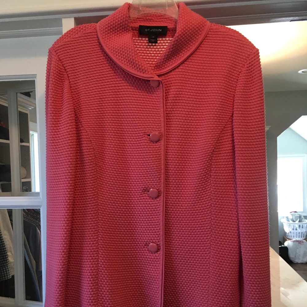 St John light weight blazer